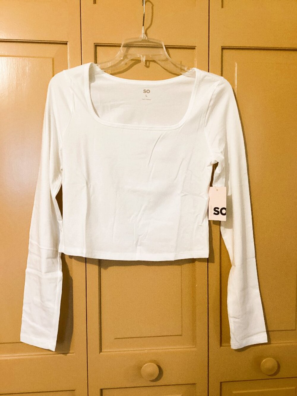 Kohl's SO White, square neck, Long Sleeve Crop Top. Size Large